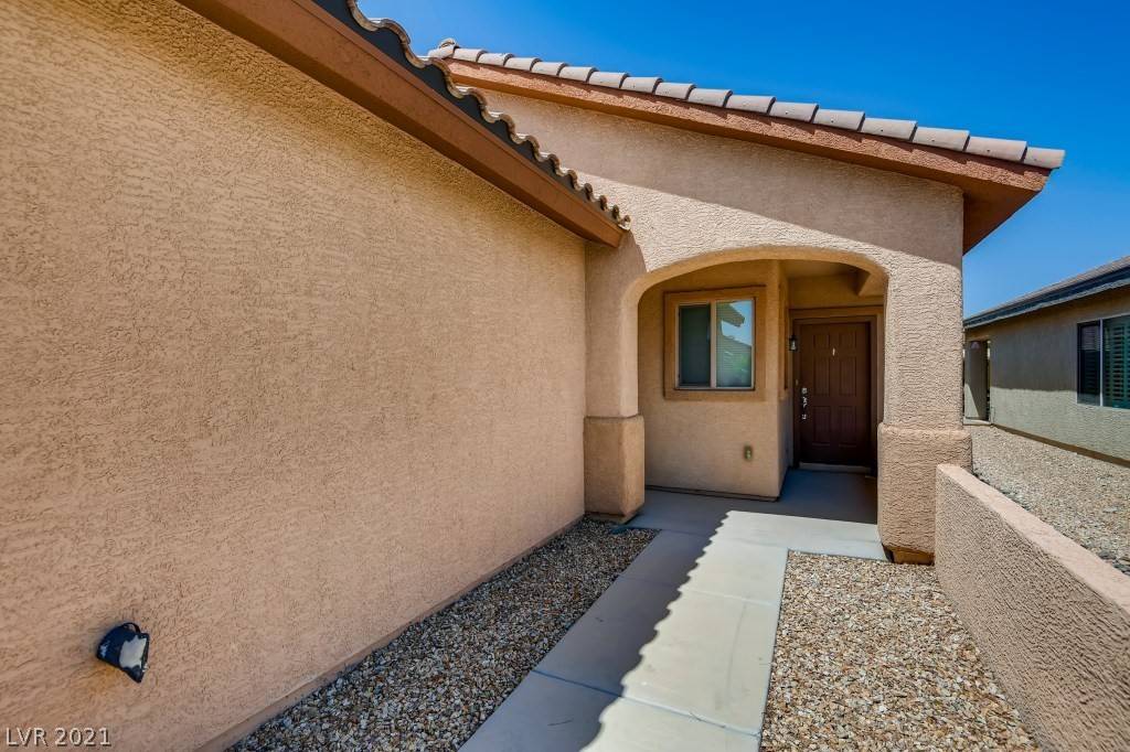 Las Vegas, NV 89122,6078 Equine Avenue