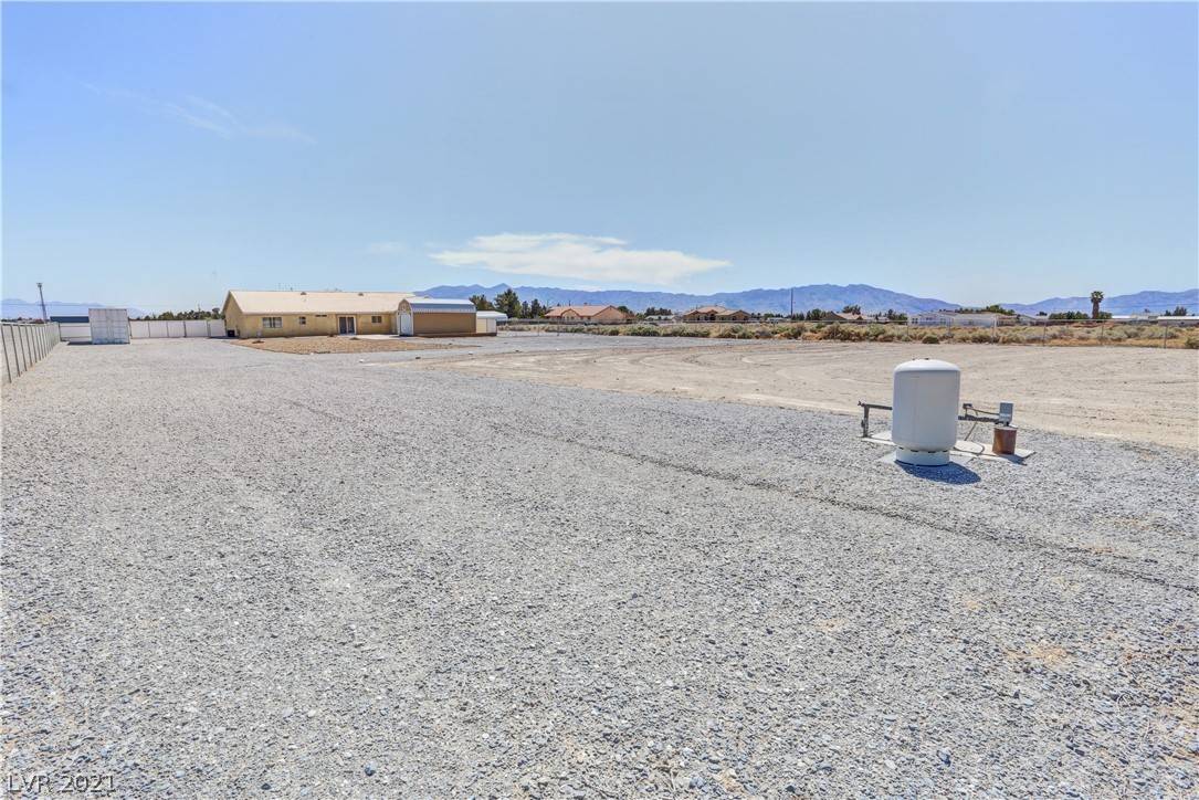 Pahrump, NV 89048,2950 Deerskin Street