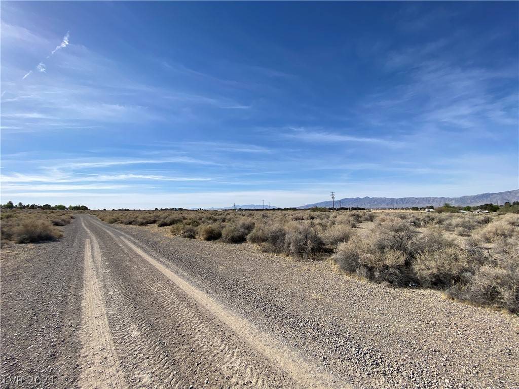 Pahrump, NV 89048,871 Blackfoot Street