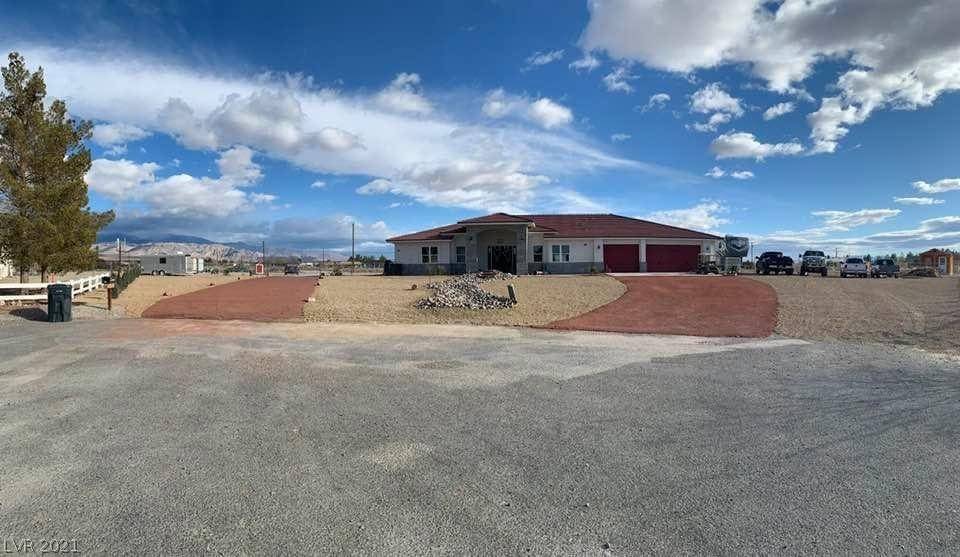 Pahrump, NV 89048,561 Chickadee Court