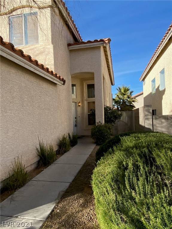 Las Vegas, NV 89128,7408 Sunspot Drive