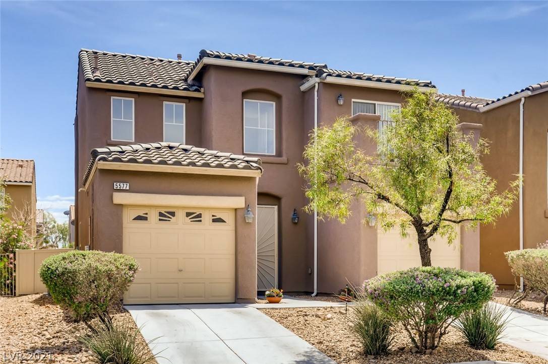 Las Vegas, NV 89139,5577 Fewkes Canyon Court