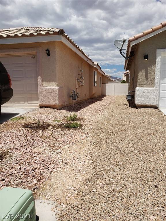 North Las Vegas, NV 89081,1114 Emerald Stone Avenue