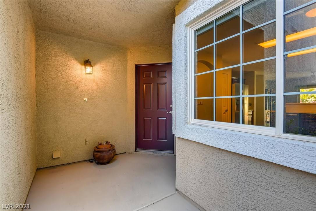 Las Vegas, NV 89145,10318 Juniper Creek Lane