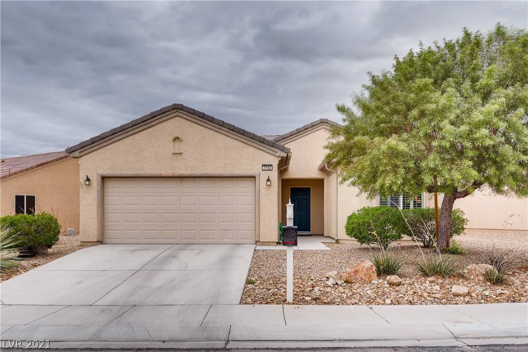 North Las Vegas, NV 89084,7753 PINE WARBLER Way