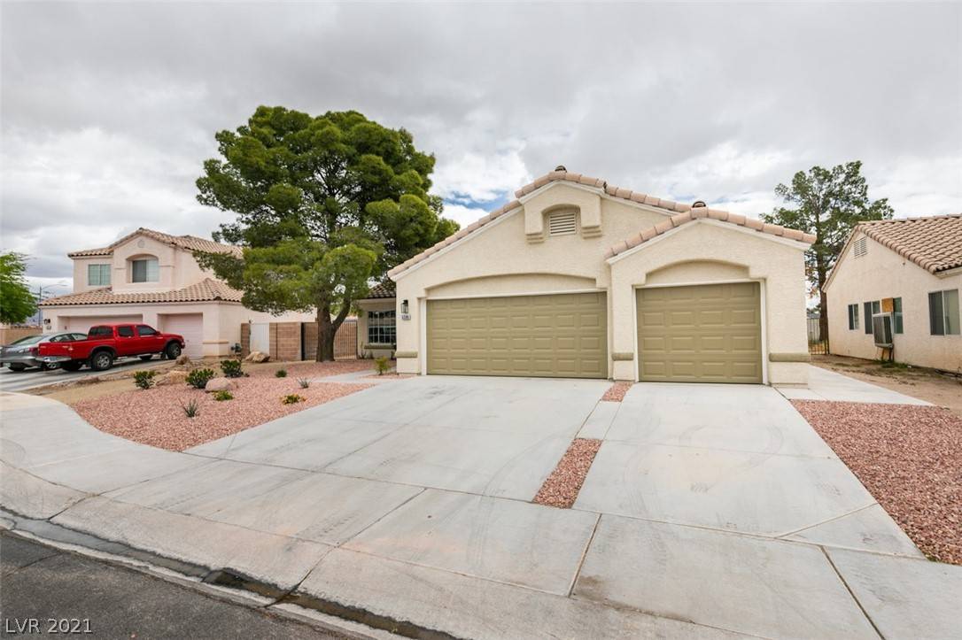 Las Vegas, NV 89130,5308 Quail Rise Street