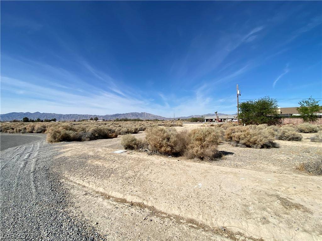 Pahrump, NV 89048,2070 S Jacaranda Street