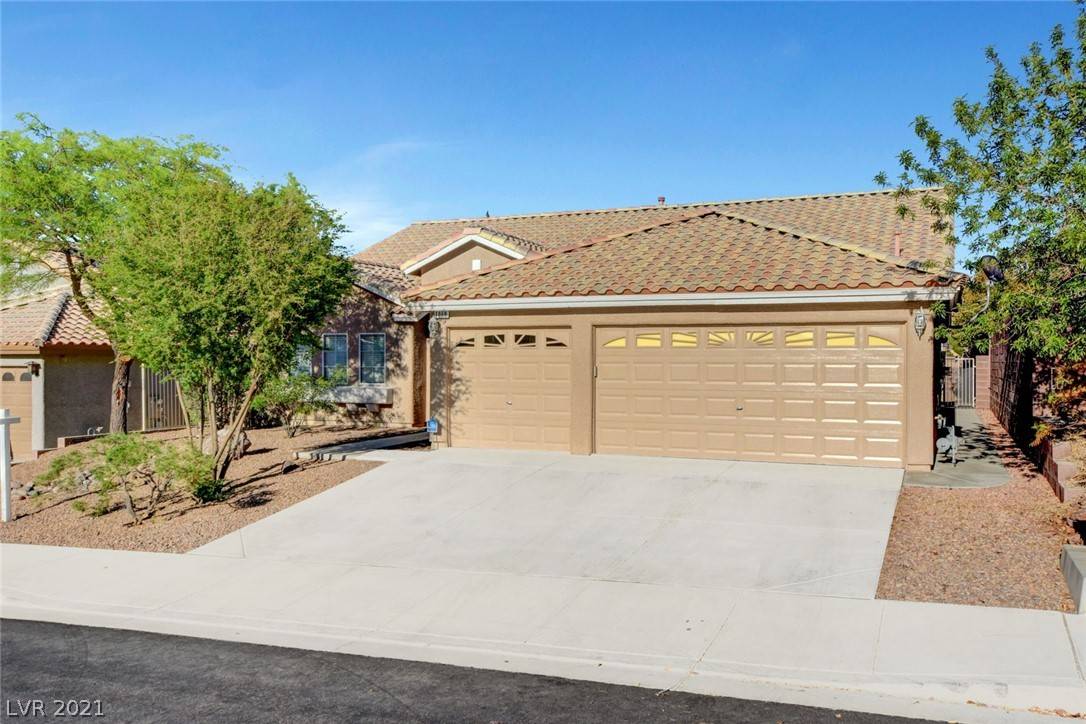 Henderson, NV 89002,1068 W Beach Burr Court