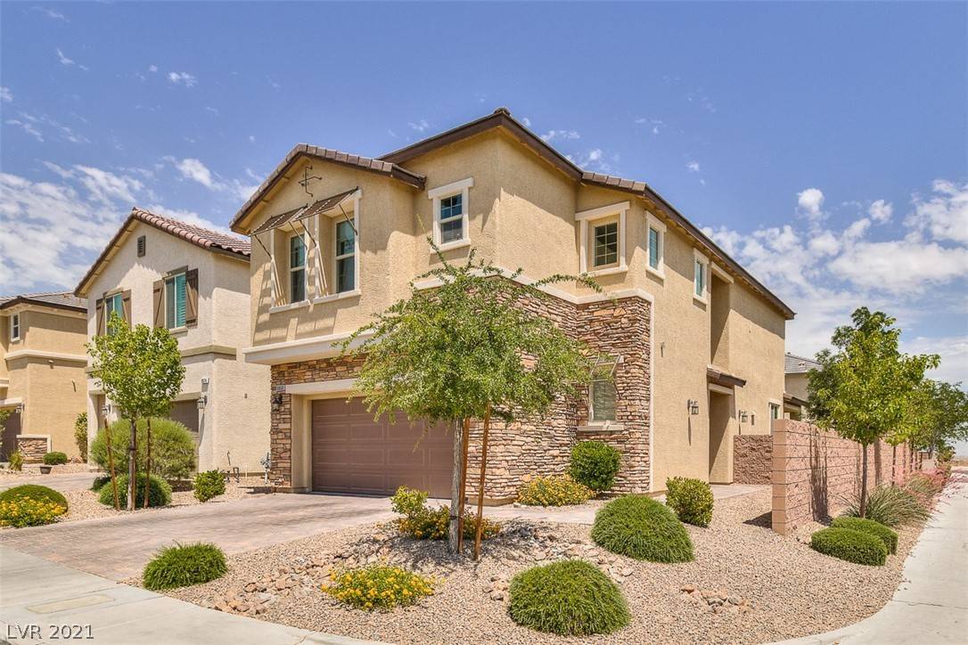 Las Vegas, NV 89113,8068 Spencer Butte Court