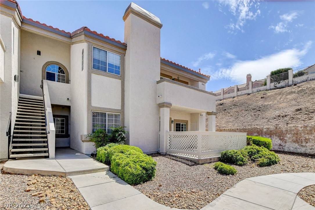 Henderson, NV 89014,325 Seine Way #325