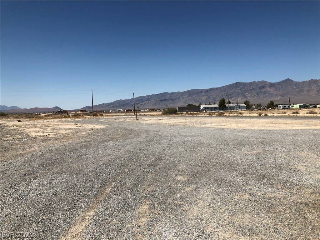 Pahrump, NV 89048,2681 E Begonia Street