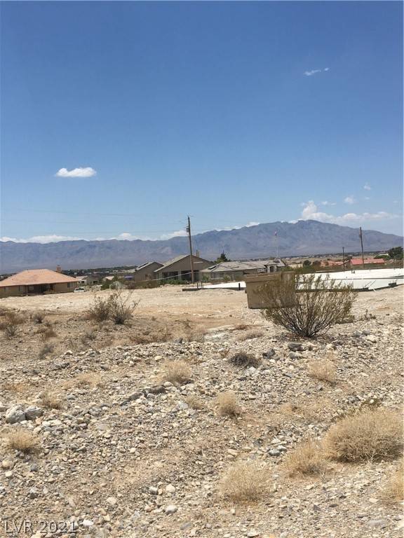 Pahrump, NV 89048,2821 Acoma Avenue