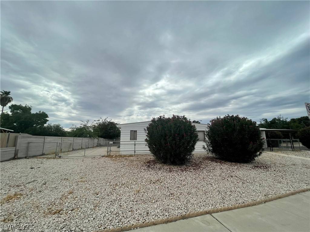 Las Vegas, NV 89110,140 Sir David Way