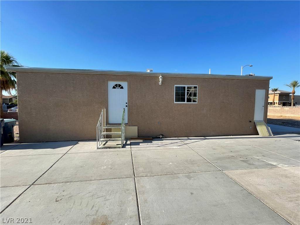 Las Vegas, NV 89108,4233 Amethyst Avenue