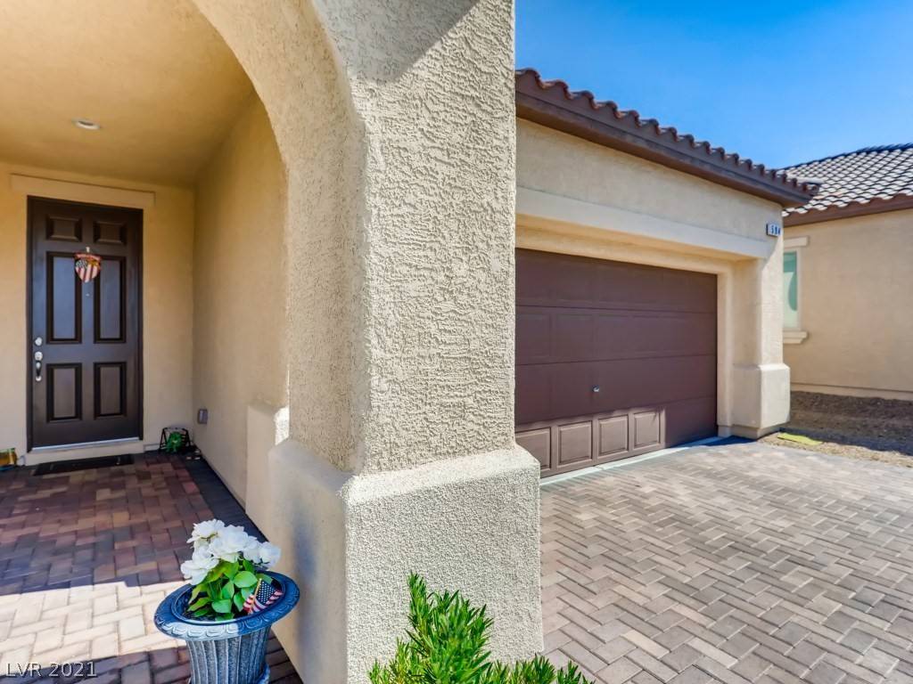 Henderson, NV 89011,594 Via Paladini