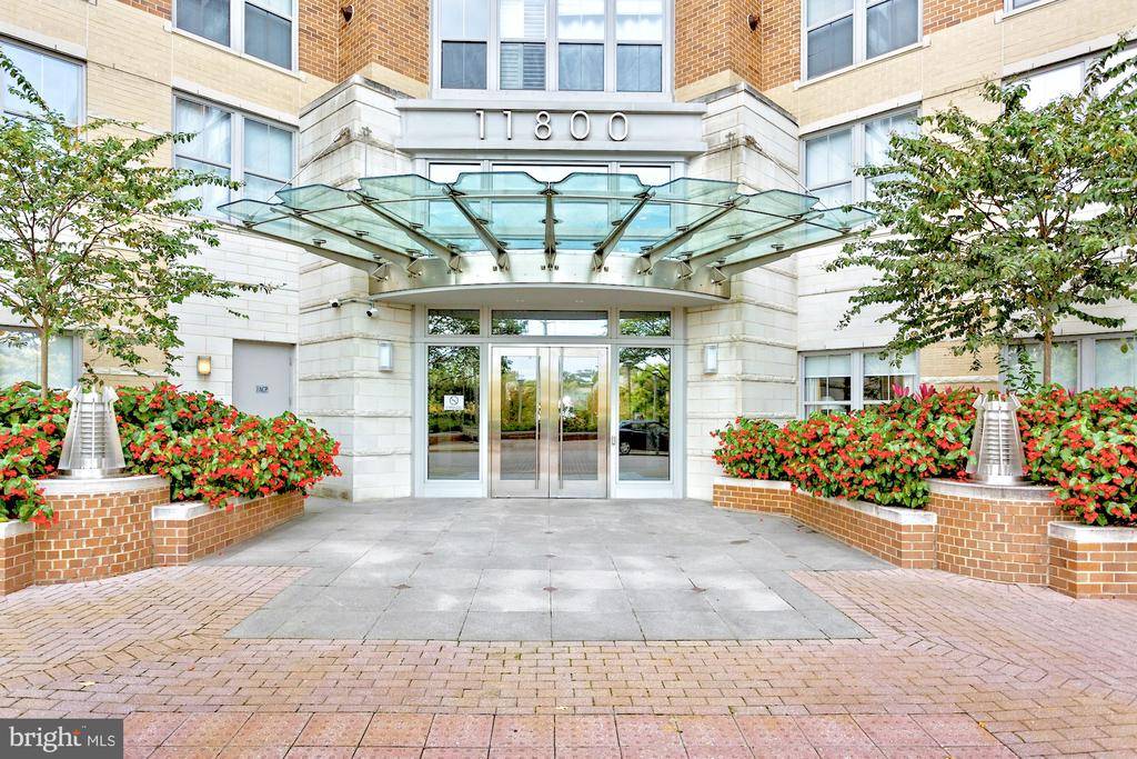 Reston, VA 20190,11800 SUNSET HILLS RD #311