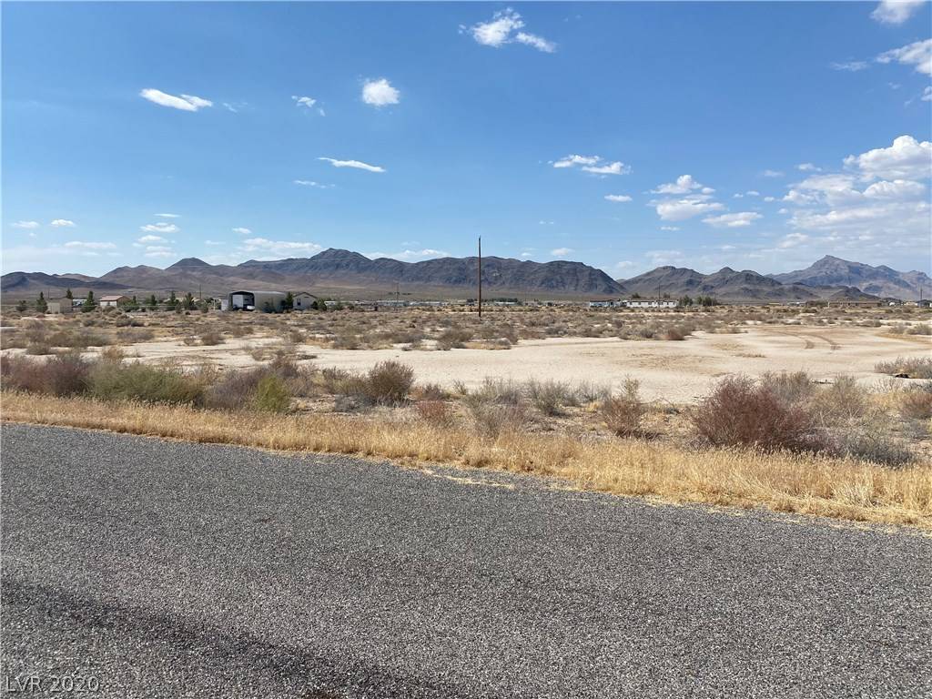 Pahrump, NV 89048,4701 Prospector Lane