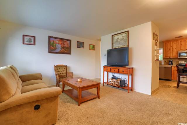 Brigham City, UT 84302,724 FAIRVIEW DR