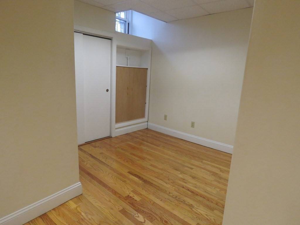 Boston, MA 02215,73 Park Drive #B