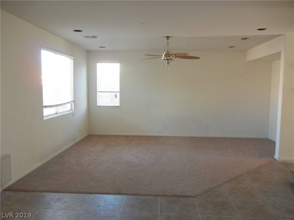 North Las Vegas, NV 89084,6517 WINTER MOON Street