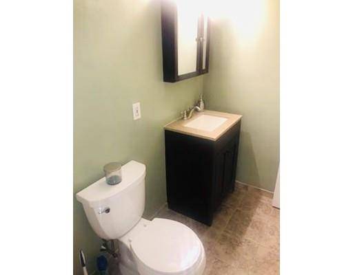 Weymouth, MA 02188,4 Tara Dr #10
