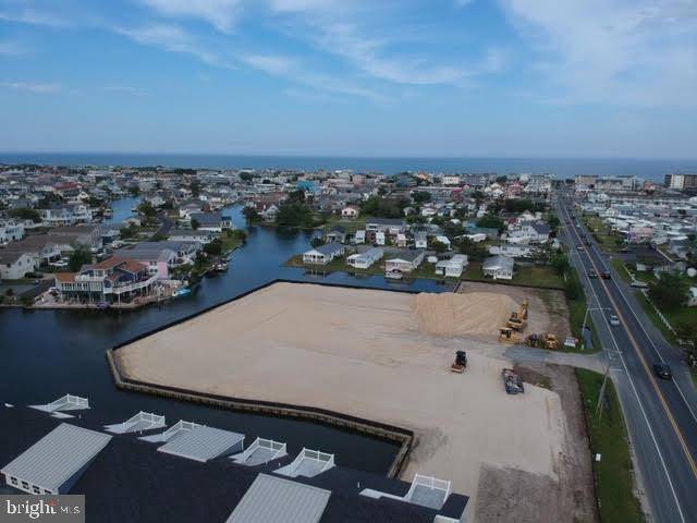 Fenwick Island, DE 19944,39106 NEW PROVIDENCE LN