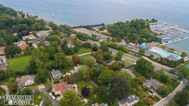 Grosse Pointe Farms, MI 48236,22 OLDBROOK LANE