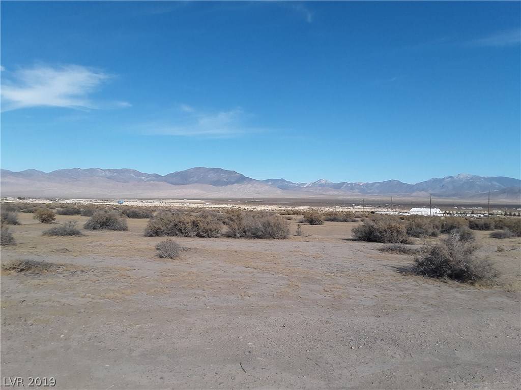 Pahrump, NV 89060,251 N CORDERO