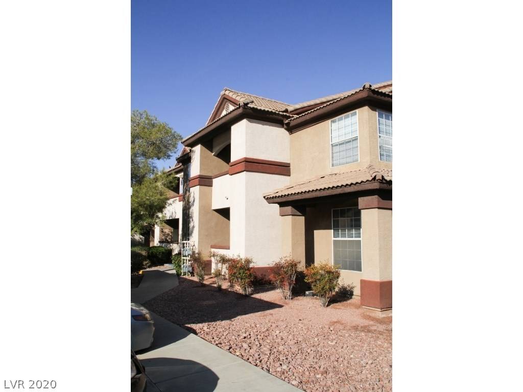 Henderson, NV 89012,231 W HORIZON RIDGE #326