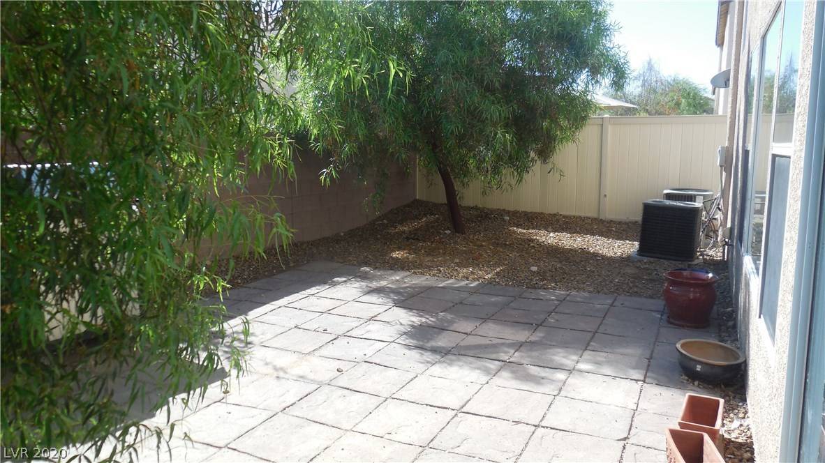 Las Vegas, NV 89139,7506 DESERT LUPINE Street