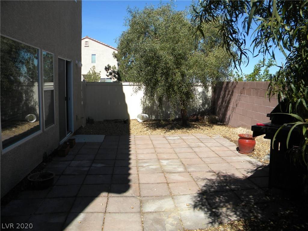 Las Vegas, NV 89139,7506 DESERT LUPINE Street