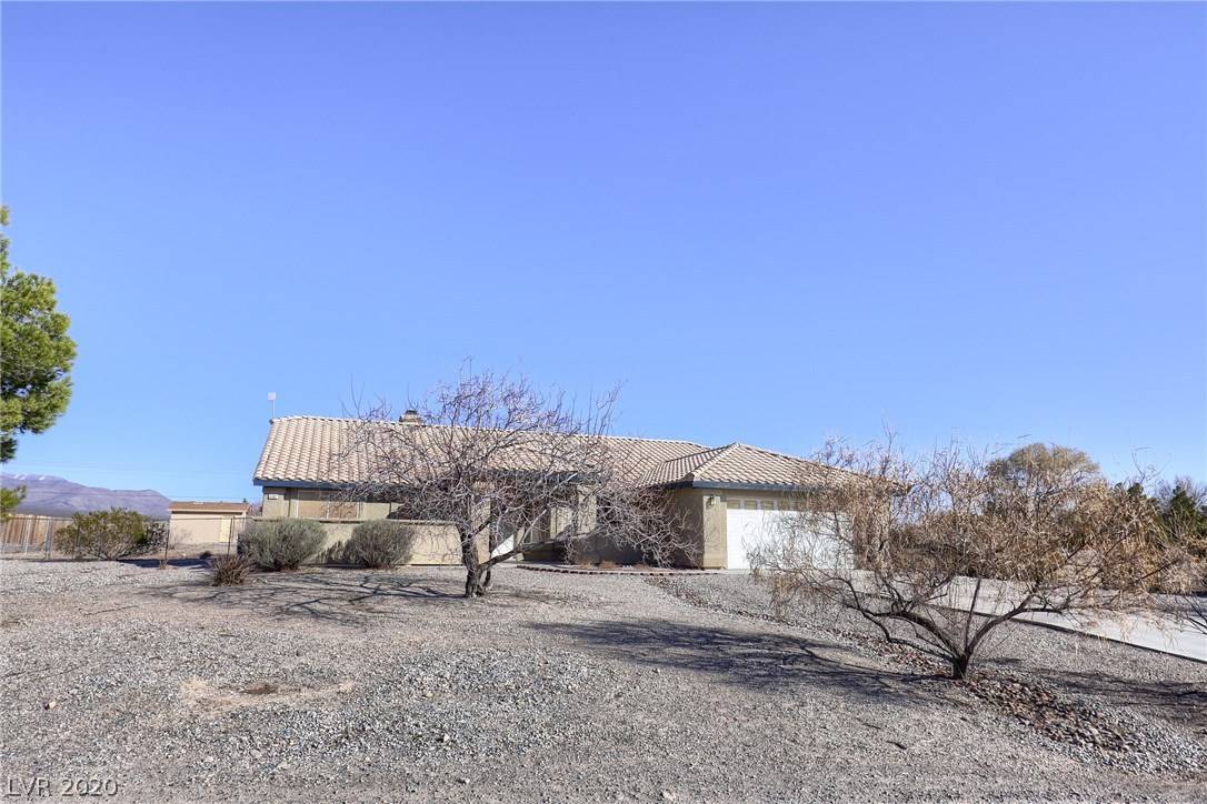 Pahrump, NV 89061,6461 S Willow Tree