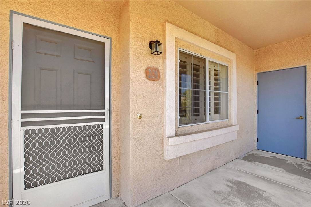 Las Vegas, NV 89144,353 Amber Pine Street #201