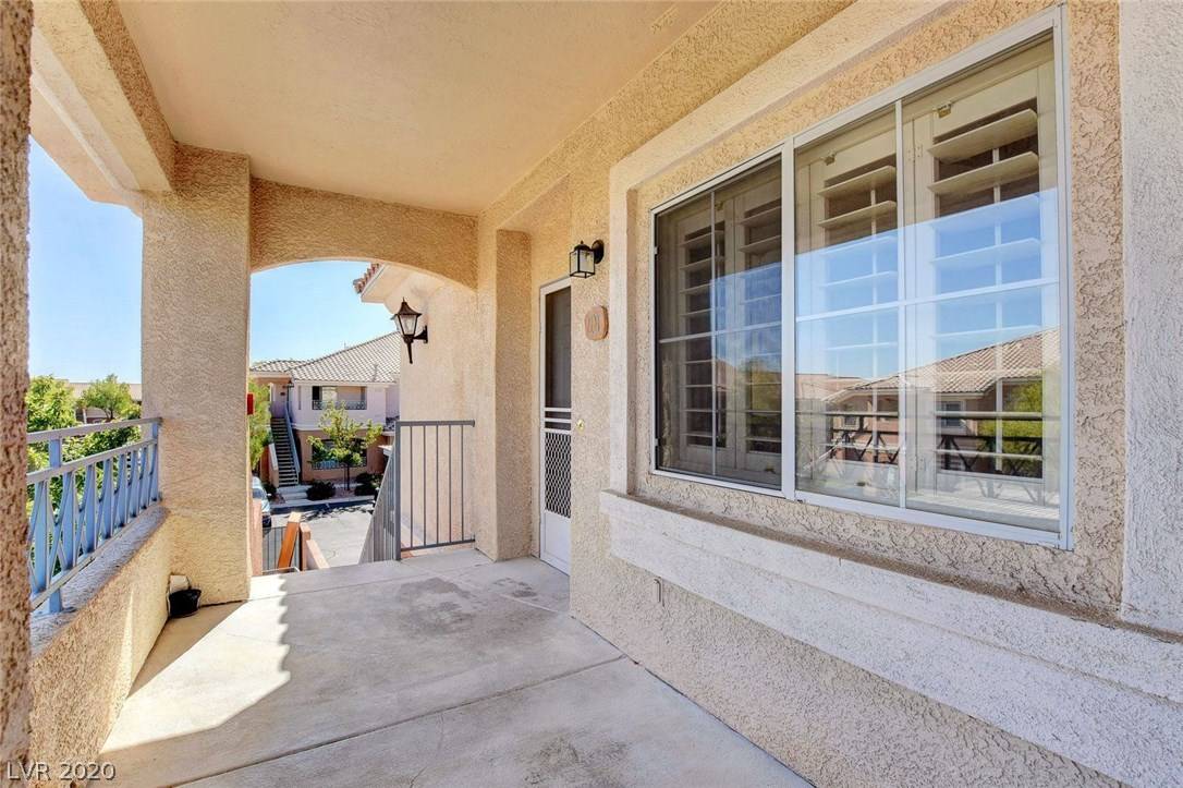 Las Vegas, NV 89144,353 Amber Pine Street #201