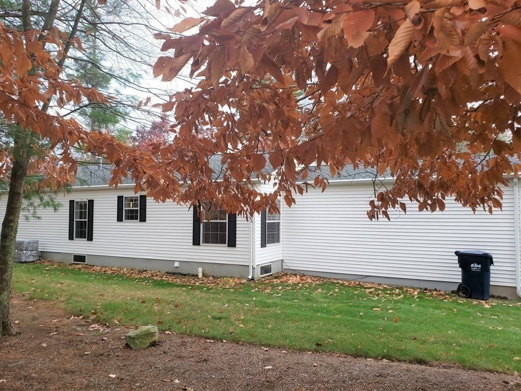 Middleboro, MA 02346,7703 Island Drive