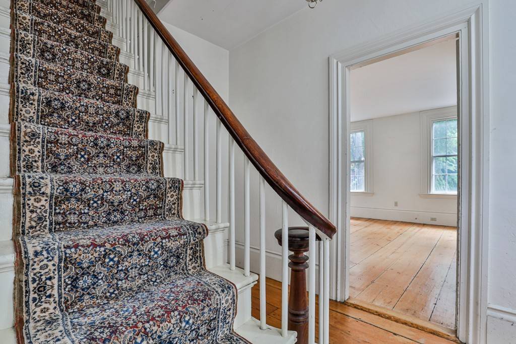 Newburyport, MA 01950,14 Fruit St