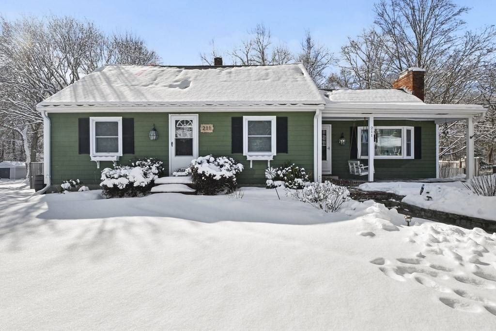 Raynham, MA 02767,211 Orchard St