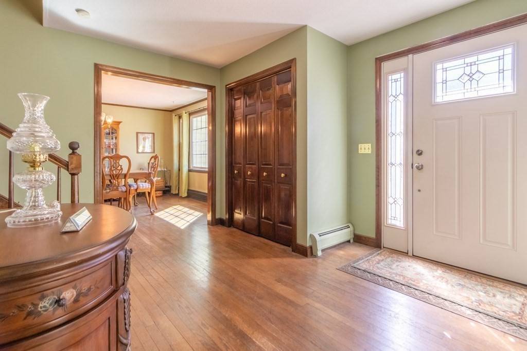 Chelmsford, MA 01824,43 Brentwood Rd