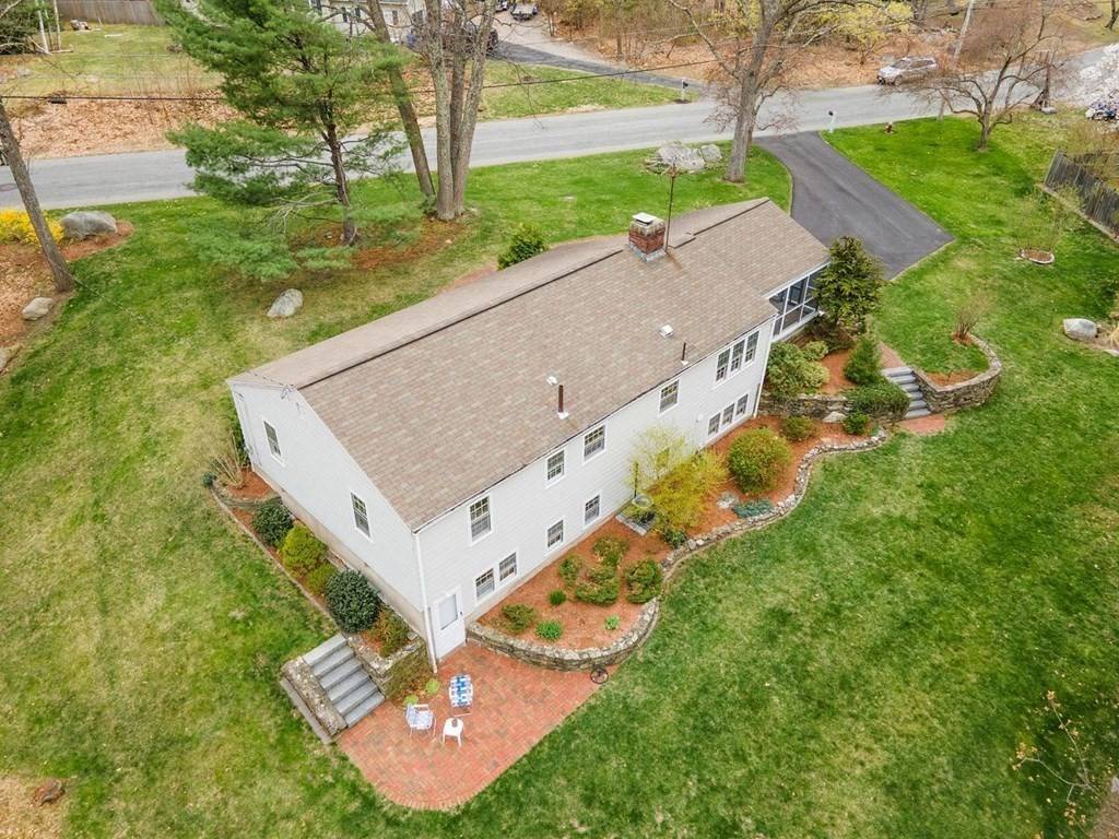Chelmsford, MA 01824,12 Hitchinpost Road