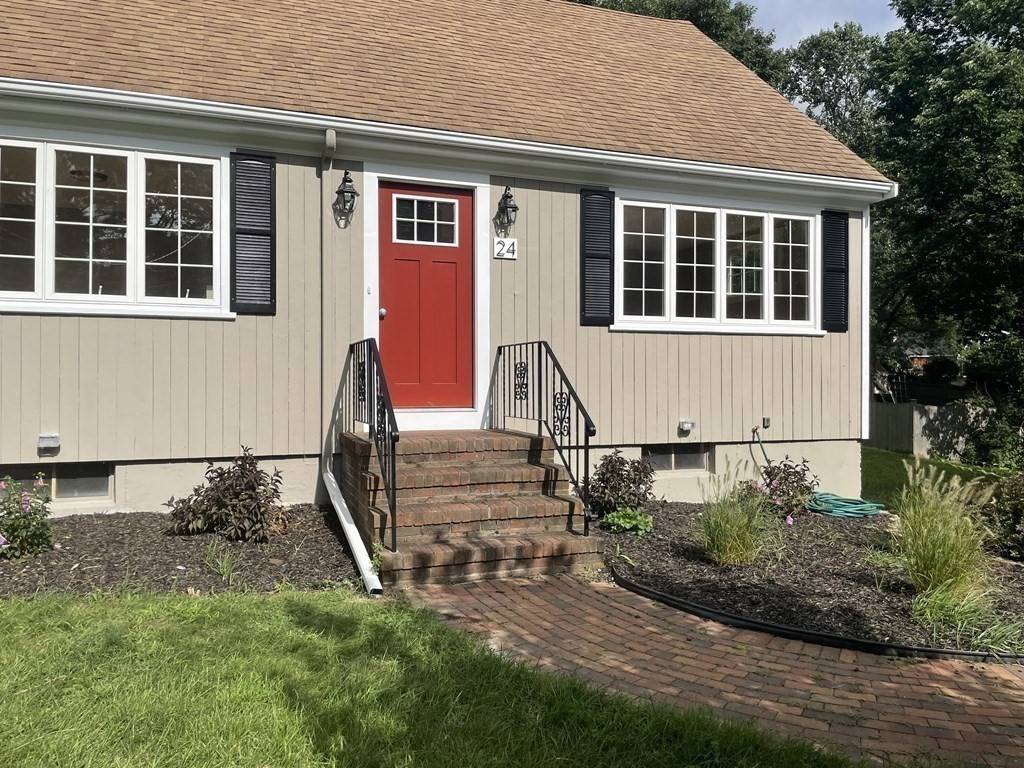 Sharon, MA 02067,24 Gabriel Rd