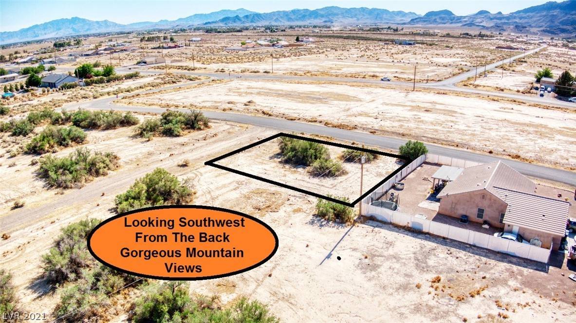 Pahrump, NV 89060,940 Pearwood Lane