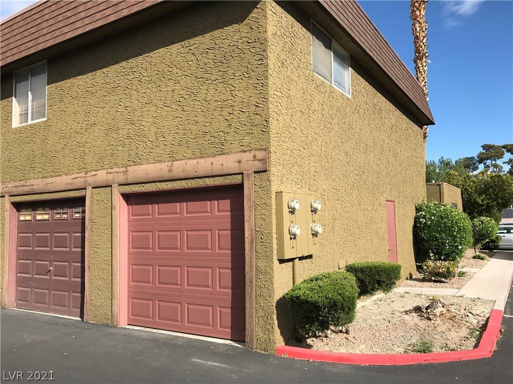 Las Vegas, NV 89169,4699 Monterey Circle #1