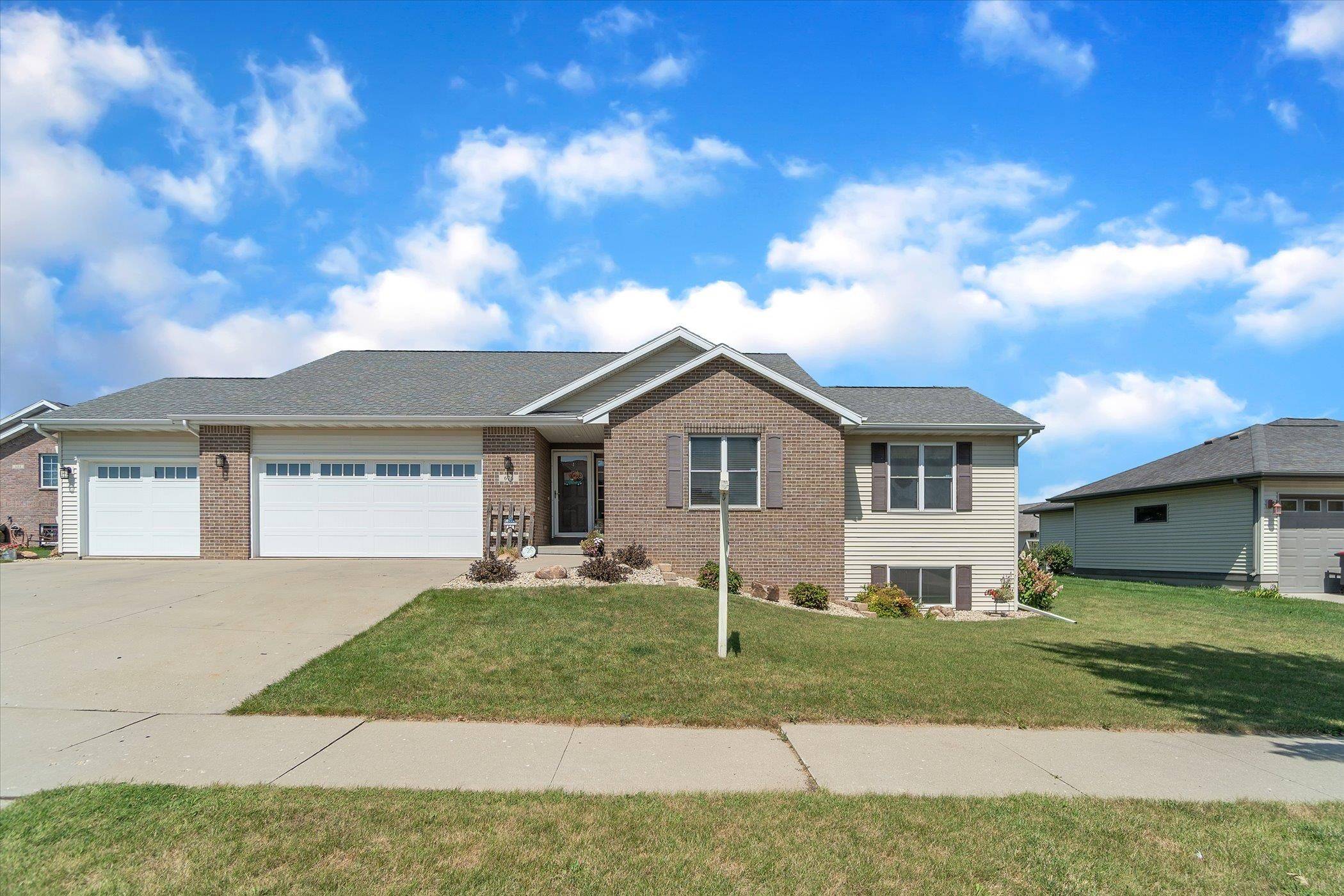 Evansville, WI 53536,676 Hillside Ct