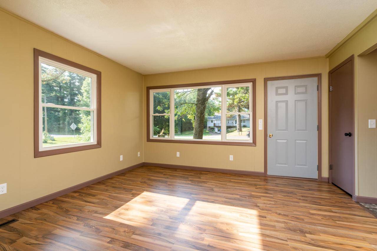 406 1st Ave, Balsam Lake, WI 54810