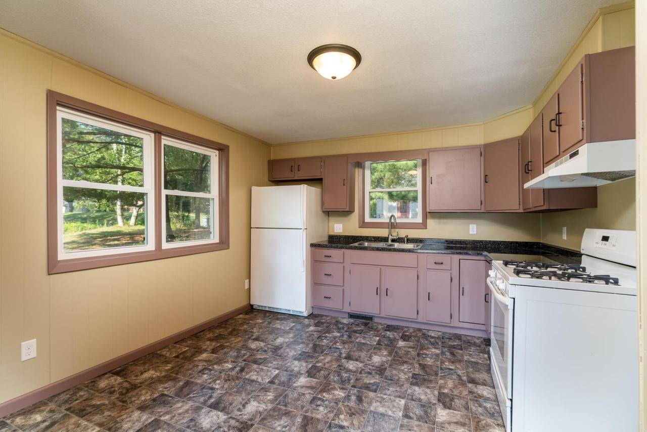 406 1st Ave, Balsam Lake, WI 54810