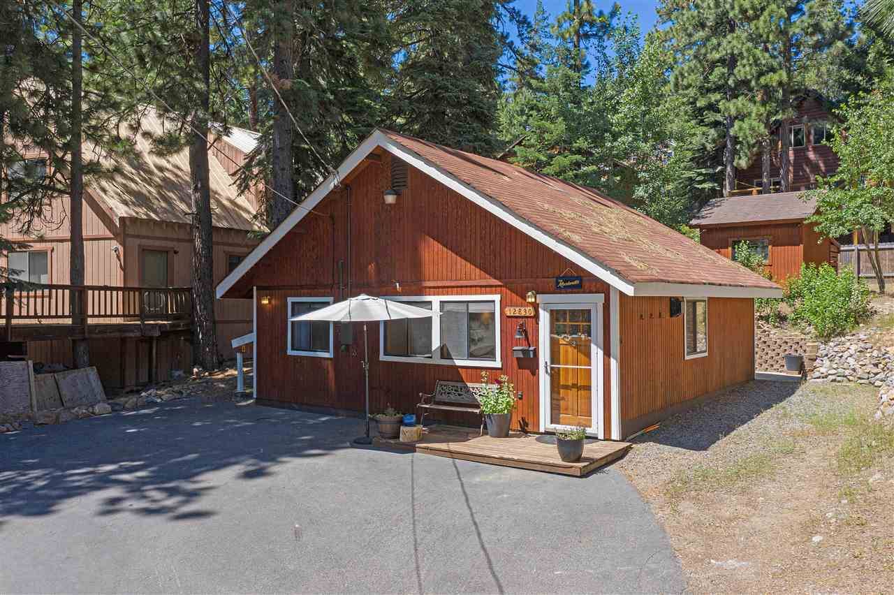 12830 Dulzura Street, Truckee, CA 96161-5035