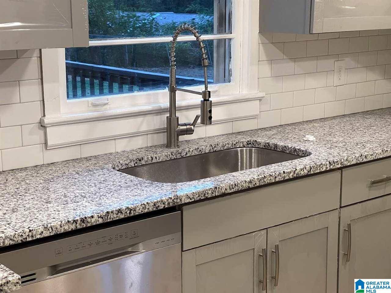 2520 5TH STREET NE, Center Point, AL 35215