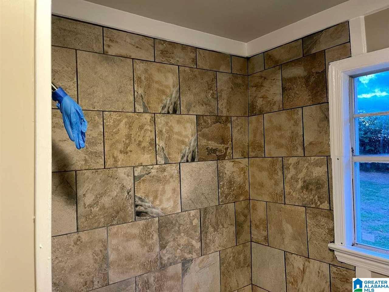 2520 5TH STREET NE, Center Point, AL 35215