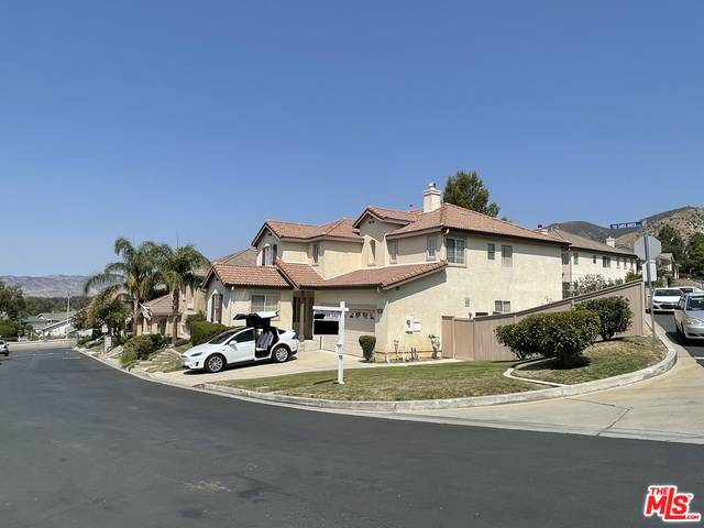 Sylmar, CA 91342,12227 Via Santa Marta