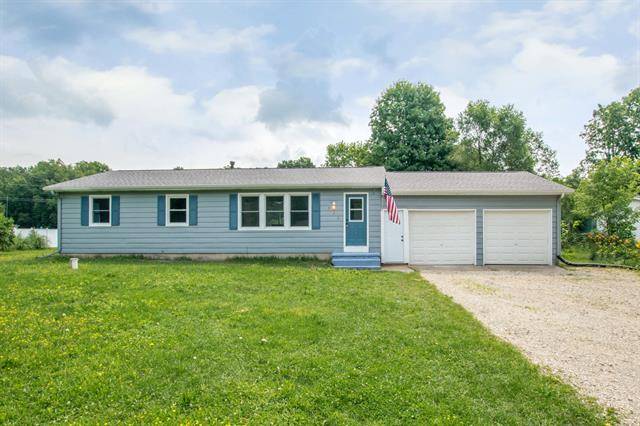 Plainwell, MI 49080,923 Gainder Road